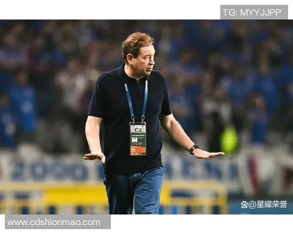 意甲激战莱比锡险胜曼联乌龙球引发争议判罚全场沸腾